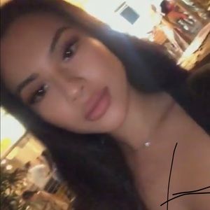 Meet your Posher, Pratana